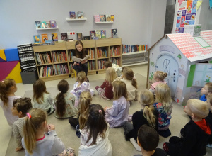Wycieczka do biblioteki gr. IV