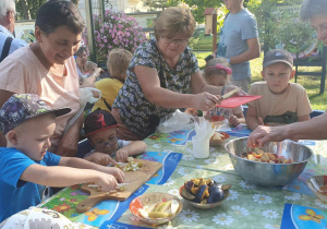 Spotkanie w ogrodzie z Babciami i Dziadkami.