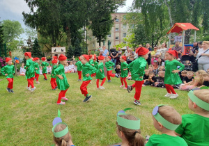 Przedstawienie teatralne pt. "Jaś i Małgosia".