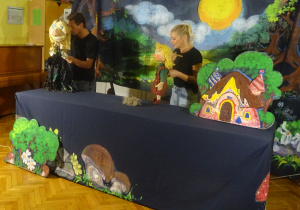 Małgosia, Baba Jaga, chatka z piernika.