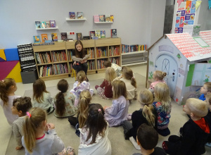 Wycieczka do biblioteki gr. IV