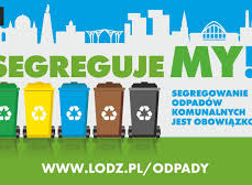 Pojemniki na śmieci.